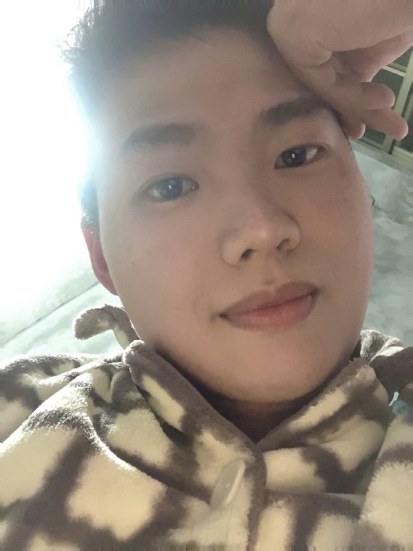 她的第四张照片--承德相亲服务中心