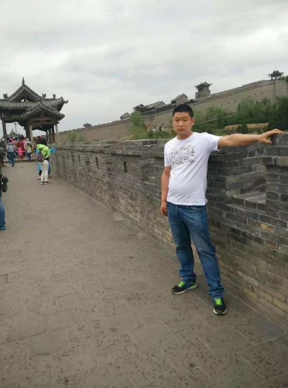 奥沙利龙的第一张照片--承德相亲服务中心
