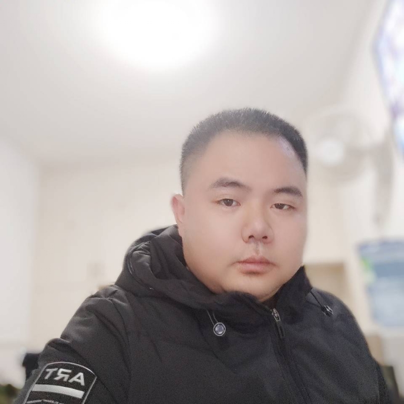 珍惜眼前人的第一张照片--承德相亲服务中心