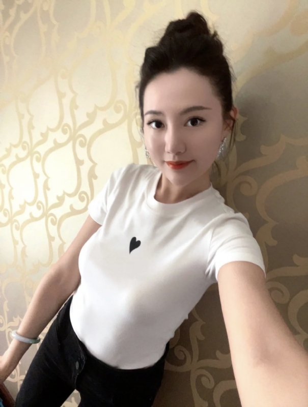 雨熙的第一张照片--承德相亲服务中心