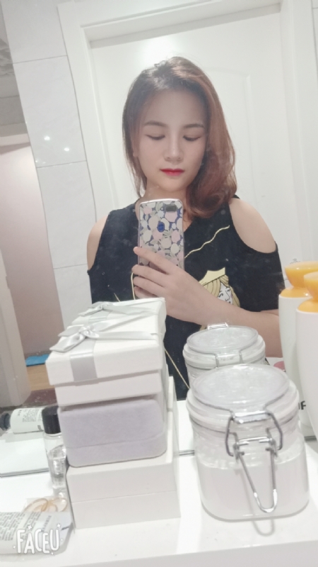 刘莲酥的第四张照片--承德相亲服务中心