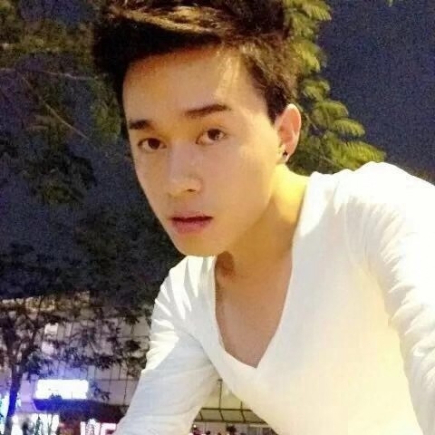 爱与不爱的第一张照片--承德相亲服务中心