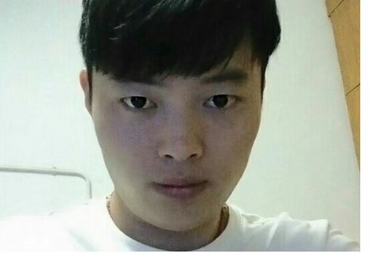小张哥哥的第一张照片--承德相亲服务中心