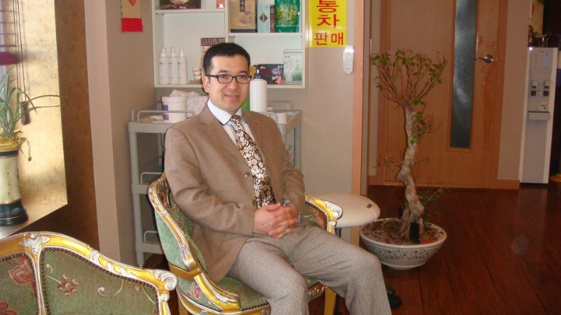 jinyuehan的第一张照片--承德相亲服务中心