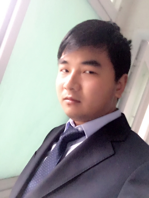 殷勤的王子的第一张照片--承德相亲服务中心