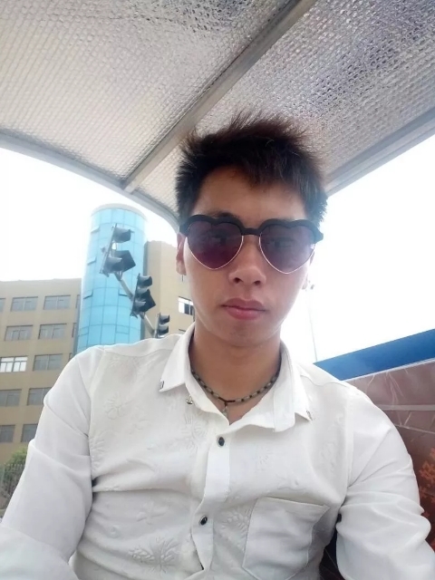 寻缘的第一张照片--承德相亲服务中心