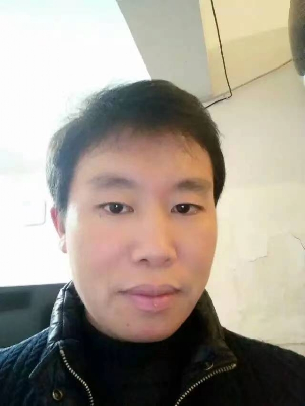 擎天柱的第三张照片--承德相亲服务中心