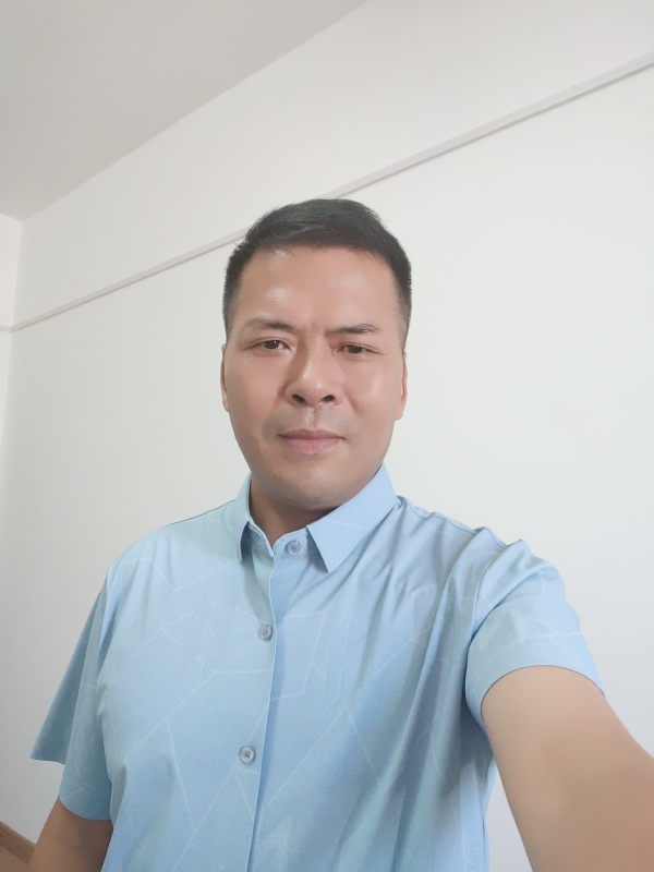 牵挂的第一张照片--承德相亲服务中心