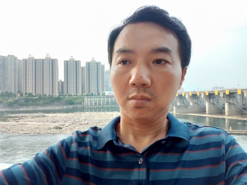 yangguang的第一张照片--承德相亲服务中心