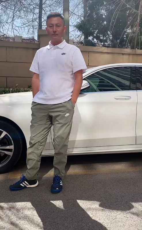 撕心裂肺的第一张照片--承德相亲服务中心