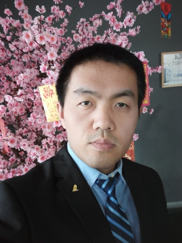 我就是个翻译的第一张照片--承德相亲服务中心