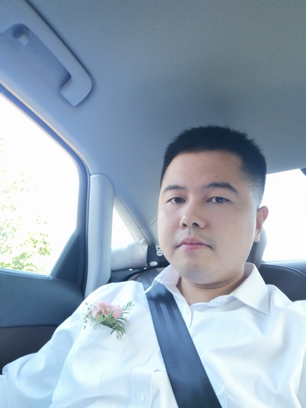 小阿郎的第一张照片--承德相亲服务中心