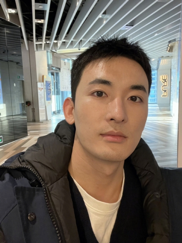 請叫先生的第一张照片--承德相亲服务中心