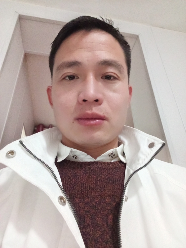 忧伤还是快乐的第一张照片--承德相亲服务中心