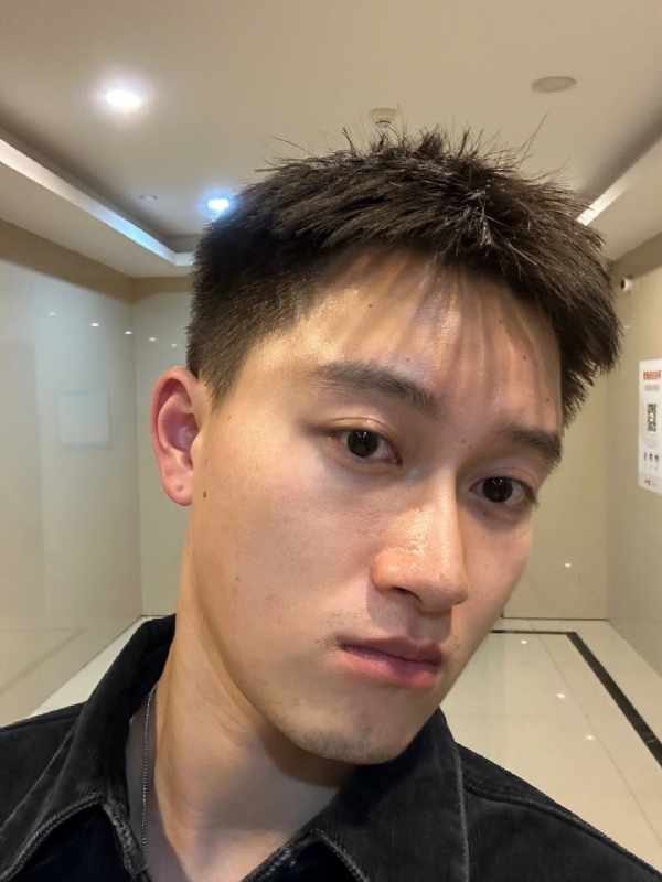 月光之下的第一张照片--承德相亲服务中心