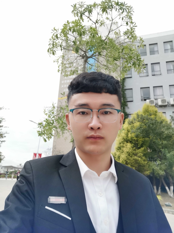 毓文的第一张照片--承德相亲服务中心