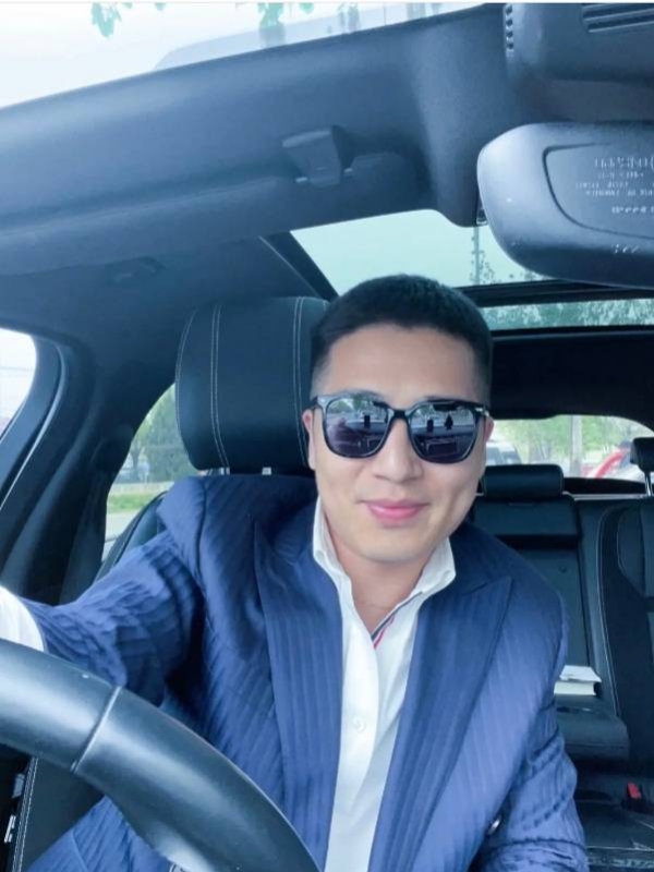 Andy的第一张照片--承德相亲服务中心