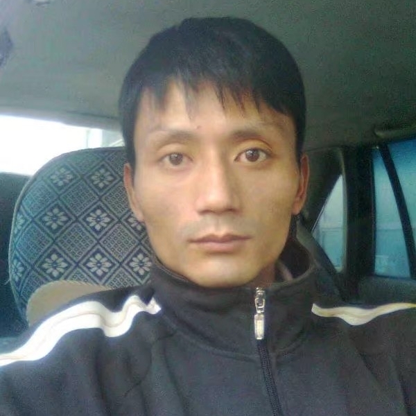 易心的第一张照片--承德相亲服务中心