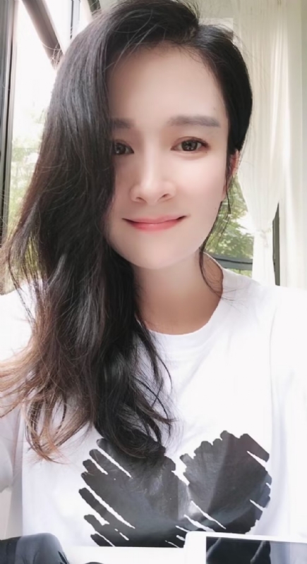 晨曦的第一张照片--承德相亲服务中心