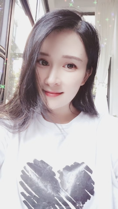 晨曦的第二张照片--承德相亲服务中心