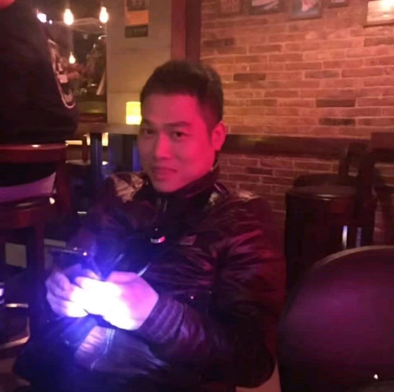 真谛的第一张照片--承德相亲服务中心
