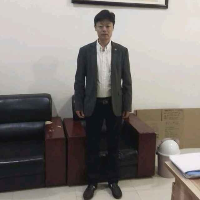 蓝天白云的第一张照片--承德相亲服务中心
