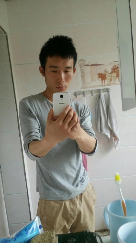 蔚蓝天空的第一张照片--承德相亲服务中心