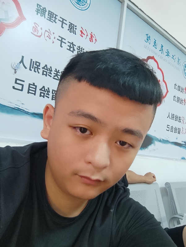 阿景的第一张照片--承德相亲服务中心