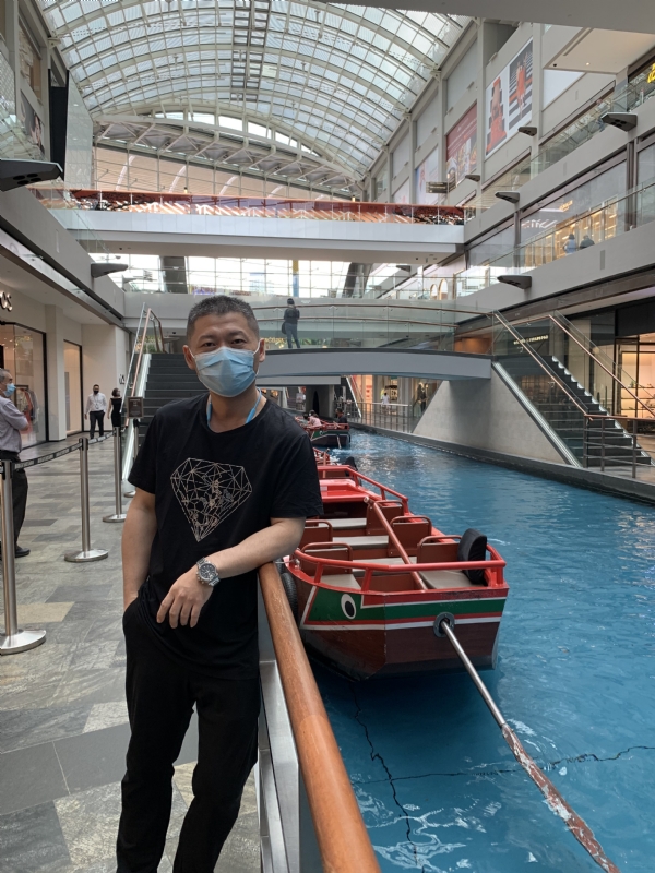 冬天的第一张照片--承德相亲服务中心