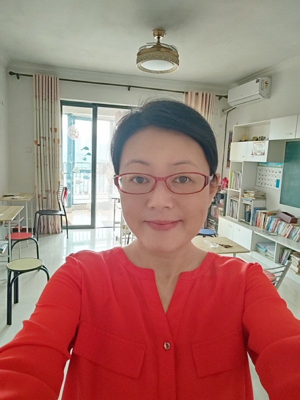 丽华的第二张照片--承德相亲服务中心