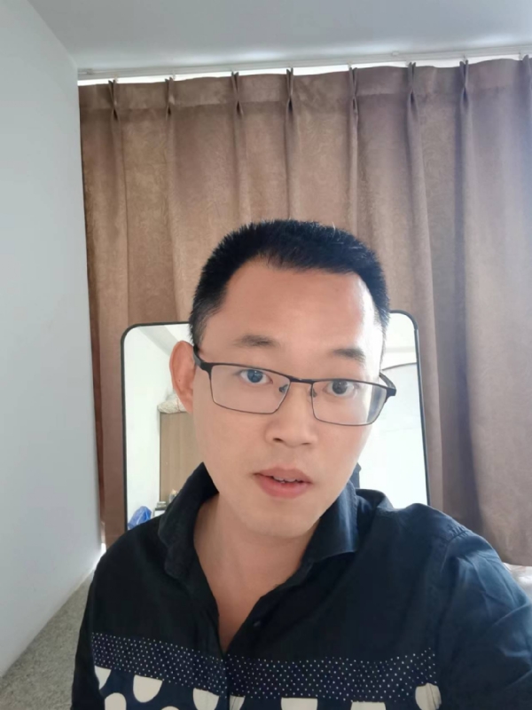 lips11的第一张照片--承德相亲服务中心