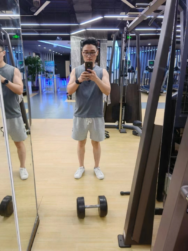 超哥的第一张照片--承德相亲服务中心
