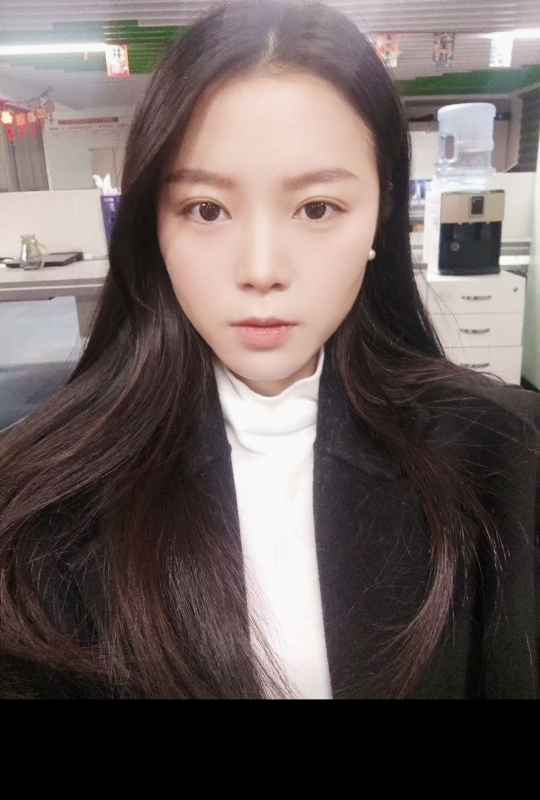 小月半的第一张照片--承德相亲服务中心