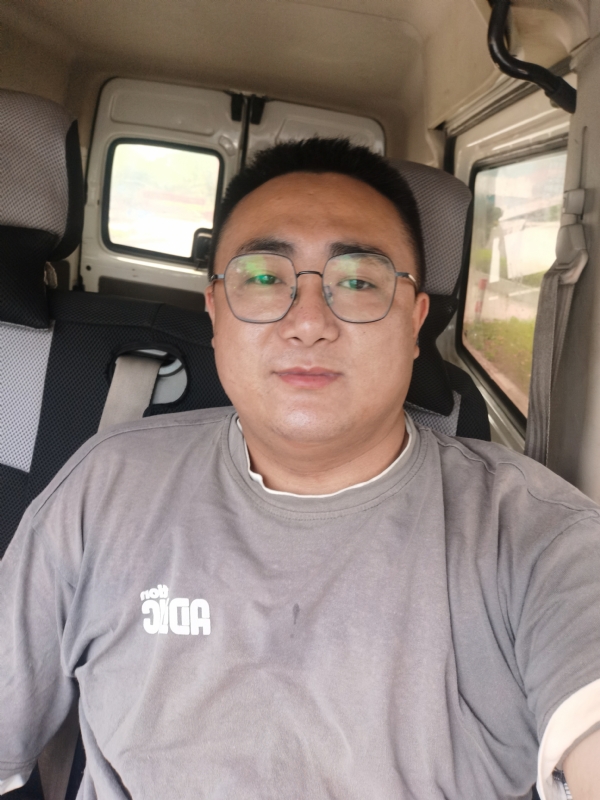 奇卡的第二张照片--承德相亲服务中心