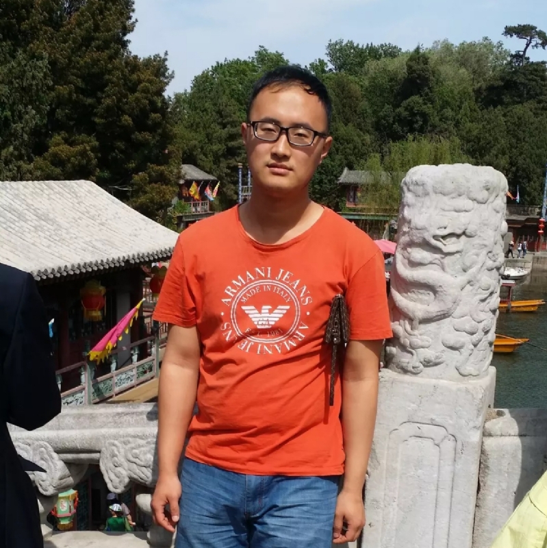 bjorn的第一张照片--承德相亲服务中心