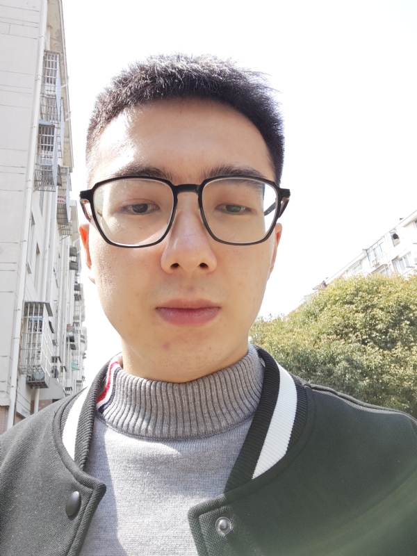 七彩皮皮虾的第一张照片--承德相亲服务中心
