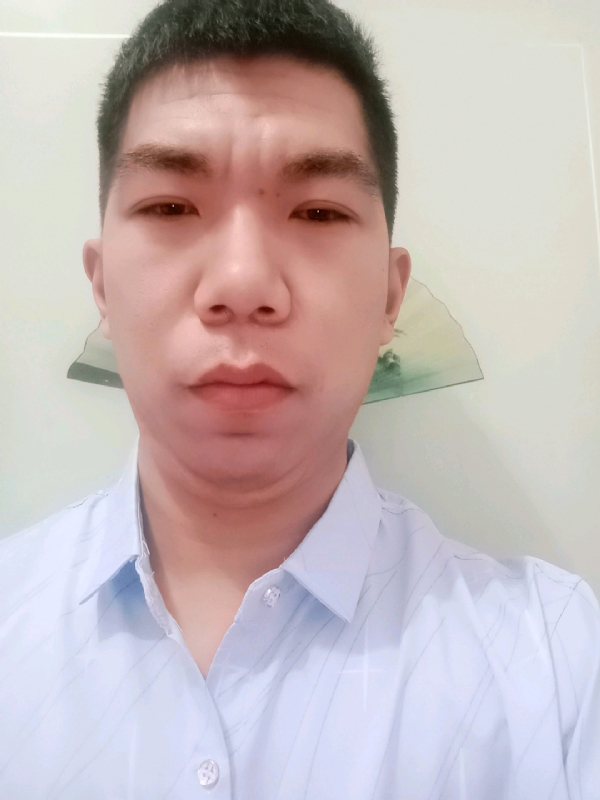 逍遥哥的第一张照片--承德相亲服务中心