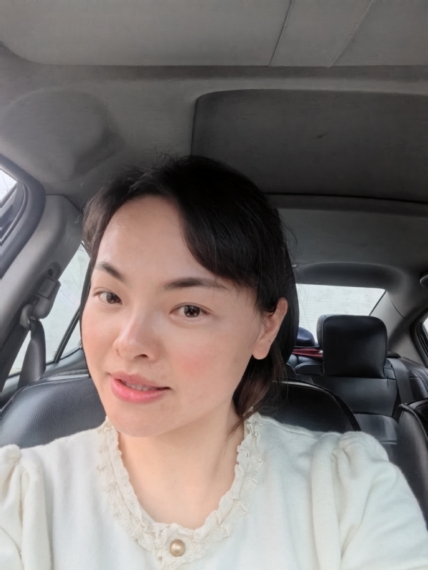 ziyu的第一张照片--承德相亲服务中心