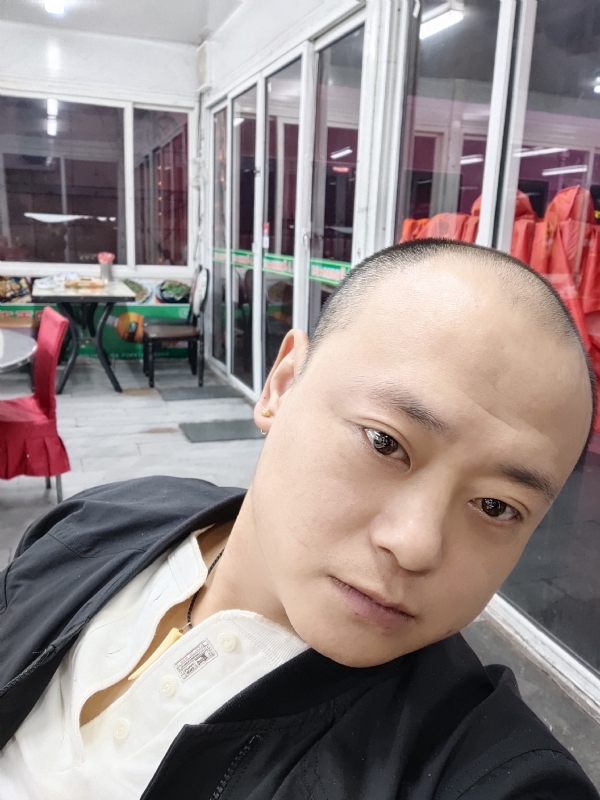 大连相亲的第一张照片--承德相亲服务中心