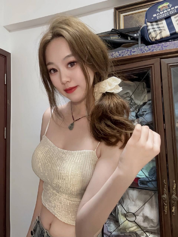 jia嘉嘉的第一张照片--承德相亲服务中心