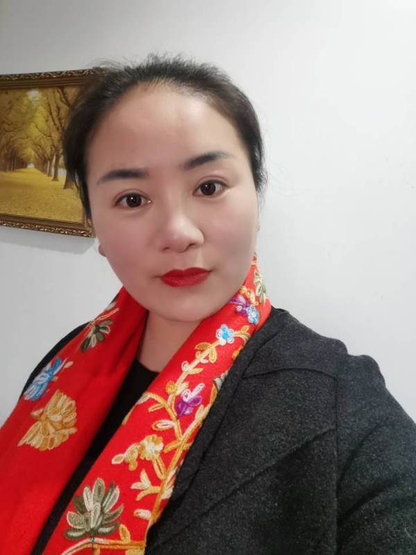 青柠檬的第一张照片--承德相亲服务中心