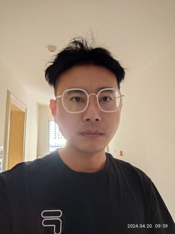 信带小李的第一张照片--承德相亲服务中心
