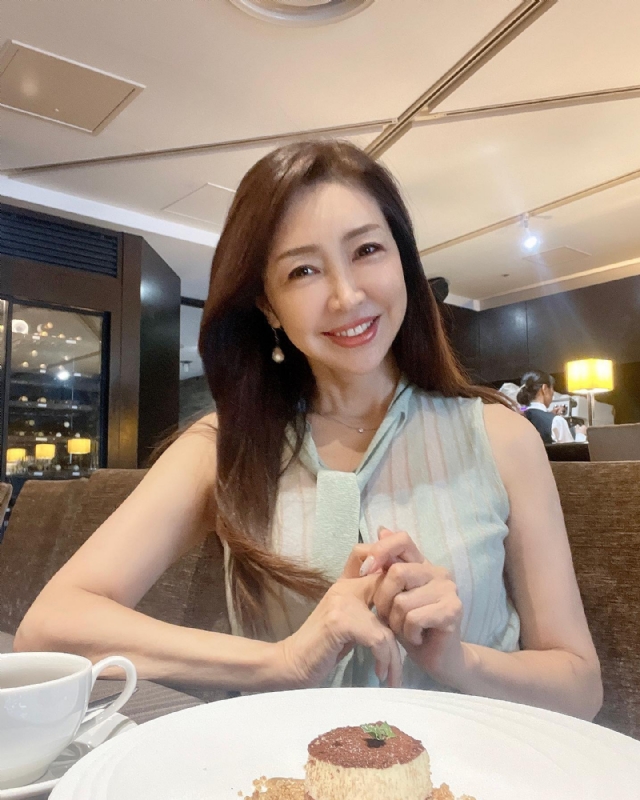 陳蓉秀的第一张照片--承德相亲服务中心