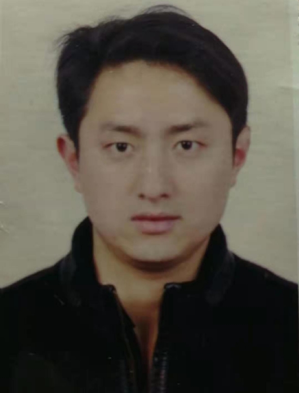 朱琦的第八张照片--承德相亲服务中心