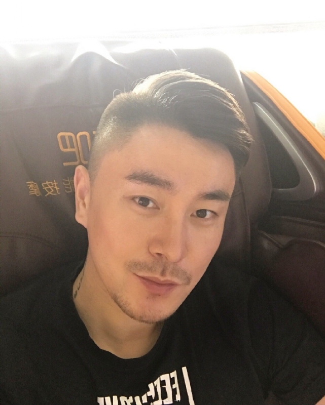 郑Sir的第二张照片--承德相亲服务中心