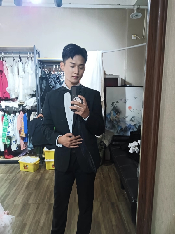 李梓宇的第一张照片--承德相亲服务中心