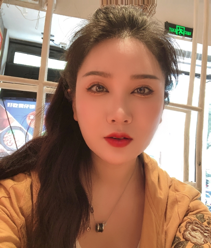 琳达的第二张照片--承德相亲服务中心