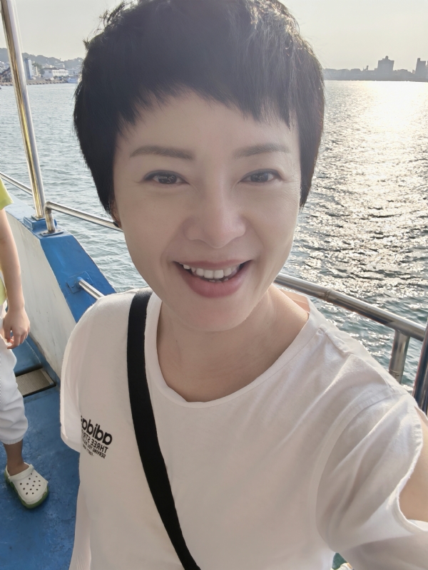 Tina的第一张照片--承德相亲服务中心
