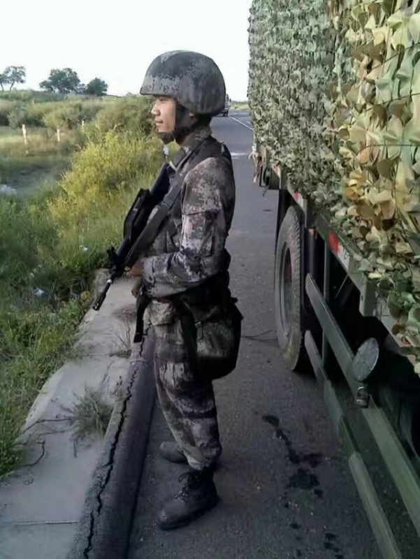 搬砖中的第一张照片--承德相亲服务中心