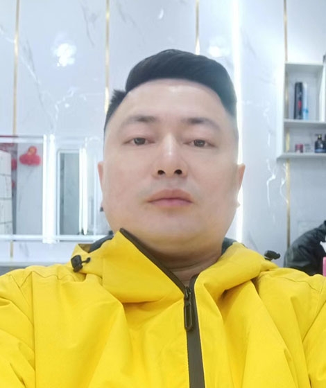 曾哥的第一张照片--承德相亲服务中心